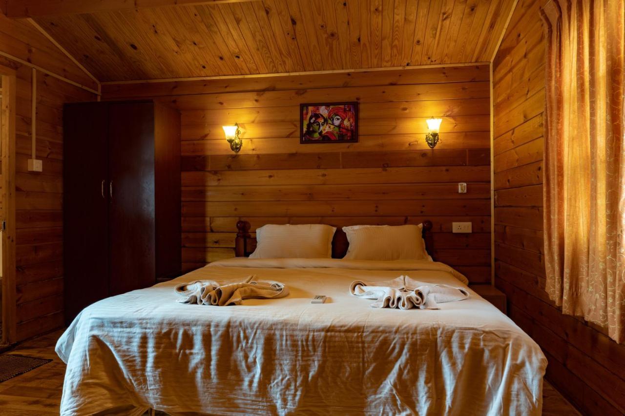 Vista Praia Beach Resort Anjuna Extérieur photo