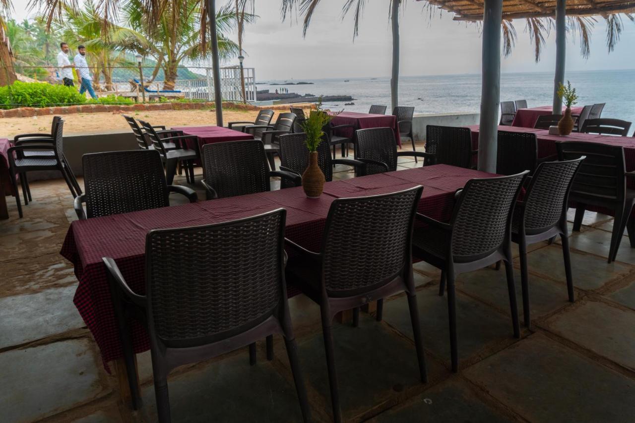 Vista Praia Beach Resort Anjuna Extérieur photo