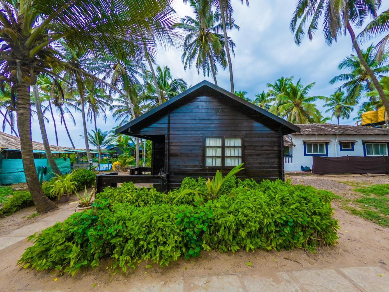 Vista Praia Beach Resort Anjuna Extérieur photo