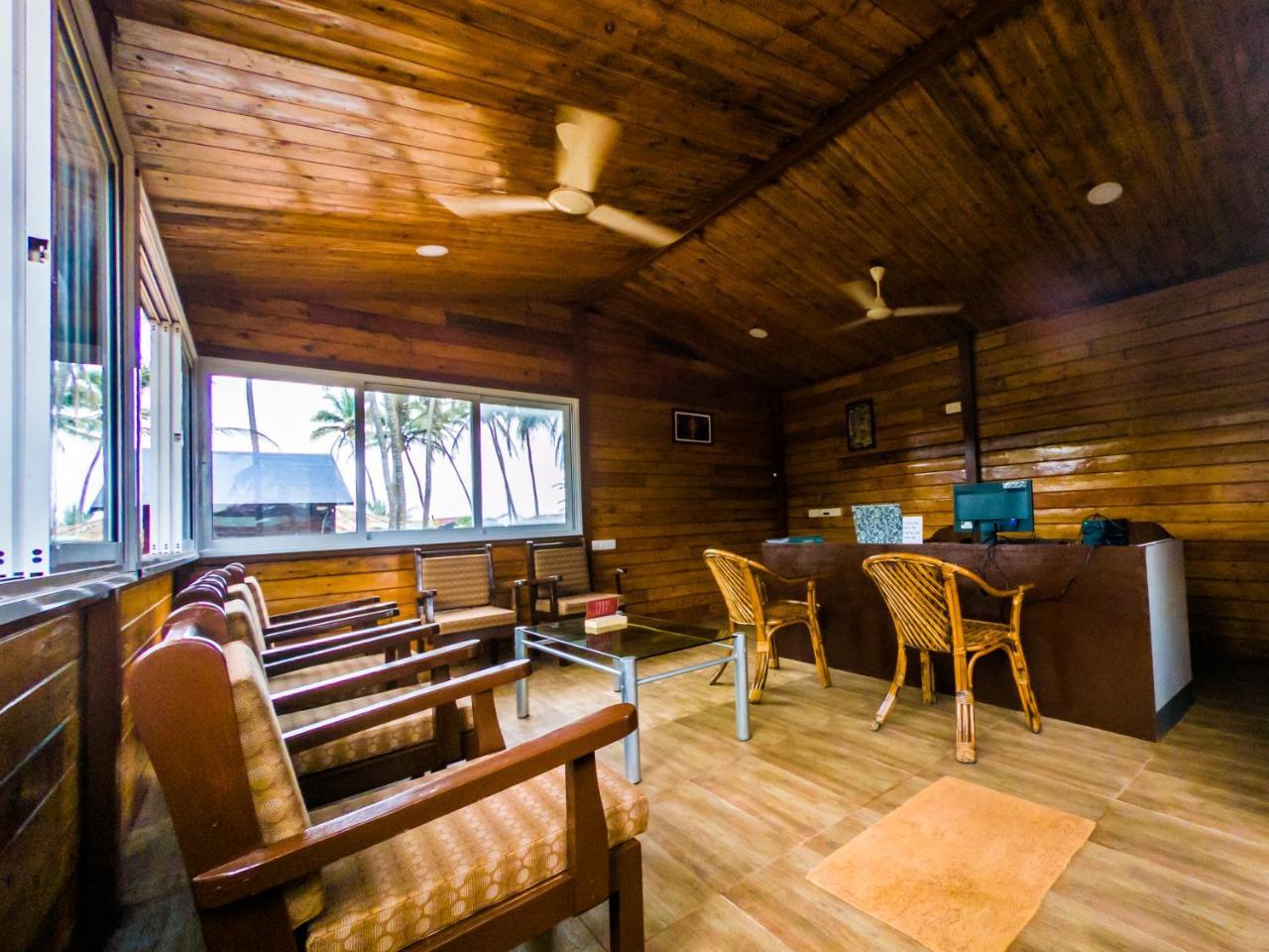 Vista Praia Beach Resort Anjuna Extérieur photo