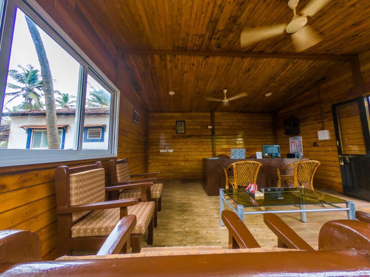 Vista Praia Beach Resort Anjuna Extérieur photo