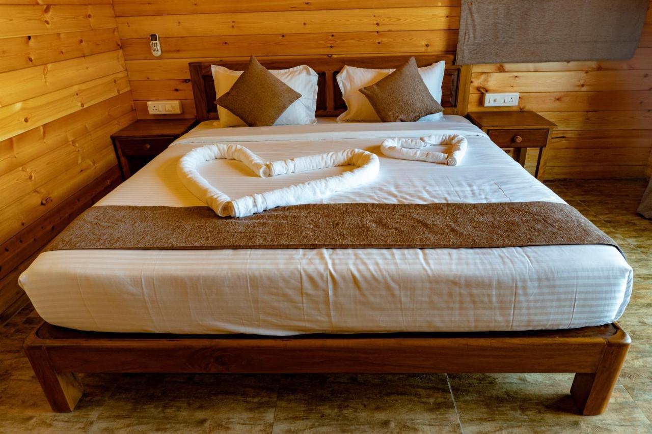 Vista Praia Beach Resort Anjuna Extérieur photo